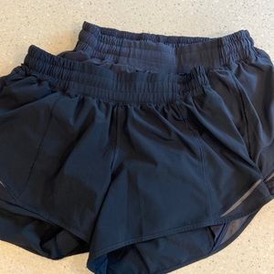 Lululemon Hotty Hot shorts, Navy, 6 Tall